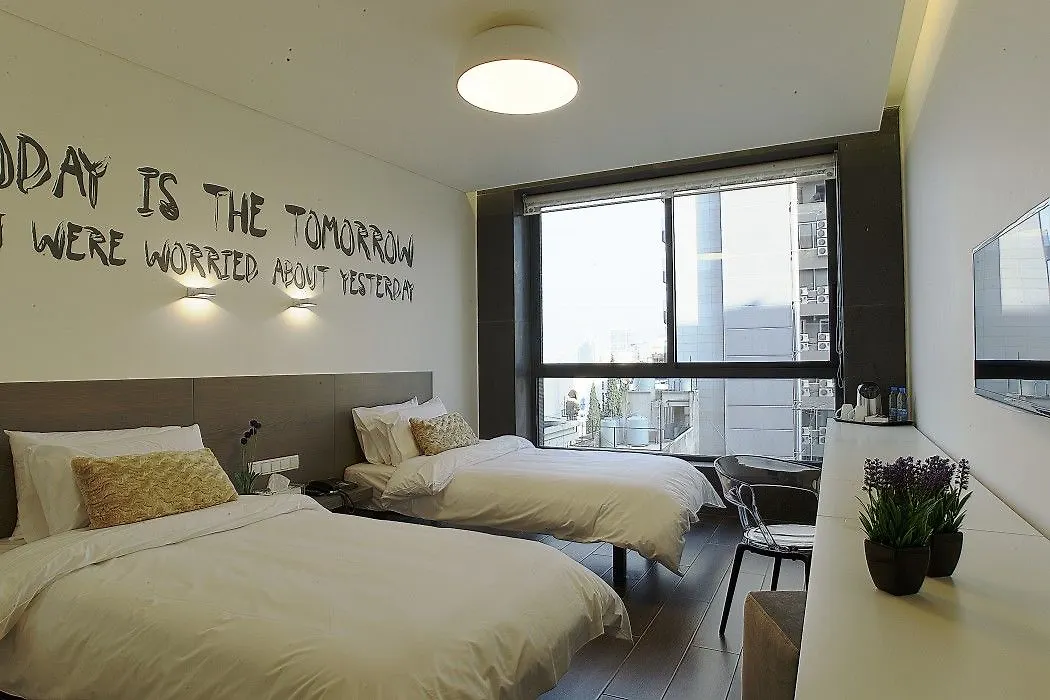 Three O Nine Hotel 베이루트 4*,